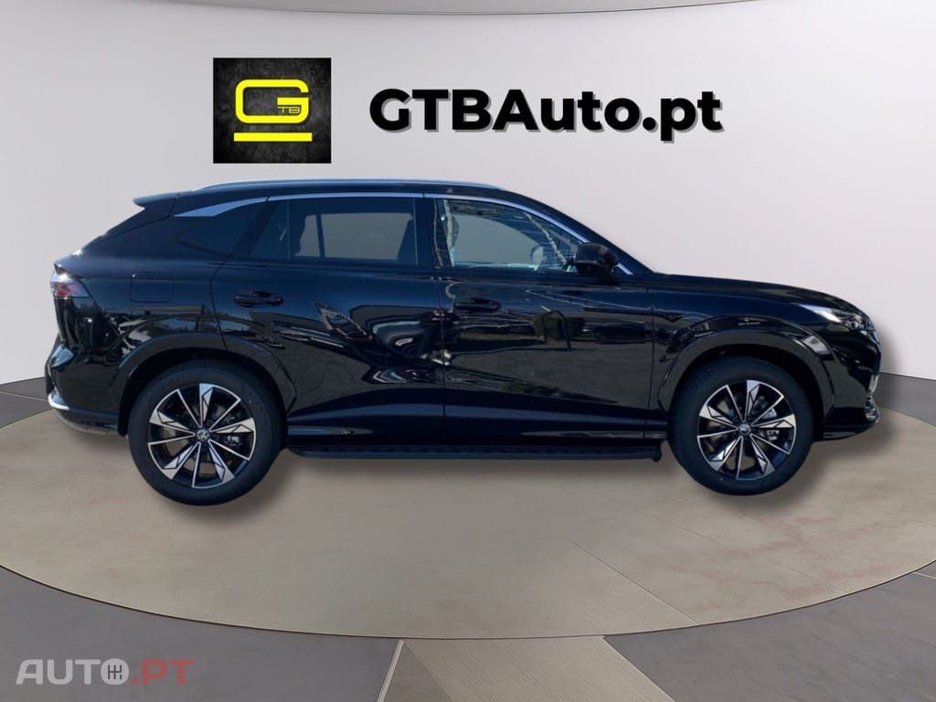MG EHS PHEV Luxury  