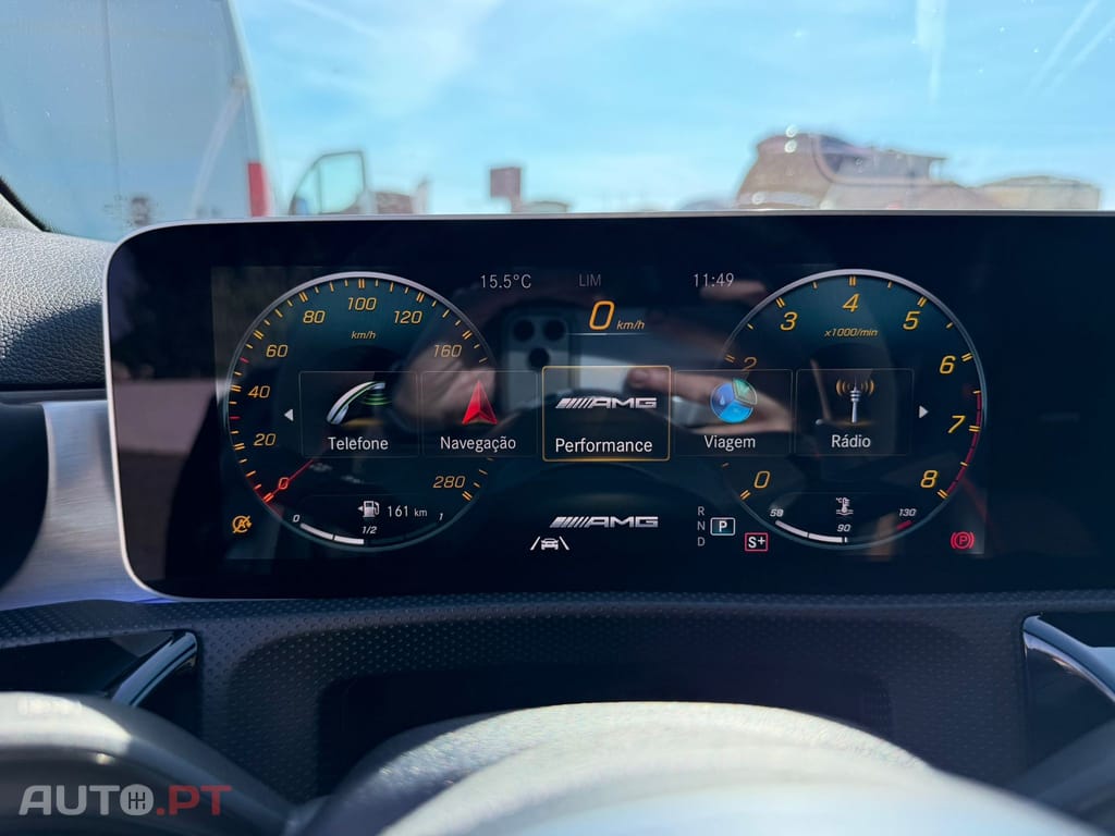 Mercedes-Benz A 35 AMG 4Matic Speedshift DCT 7G