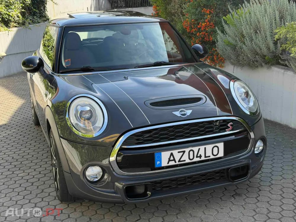 MINI Cooper Cooper S