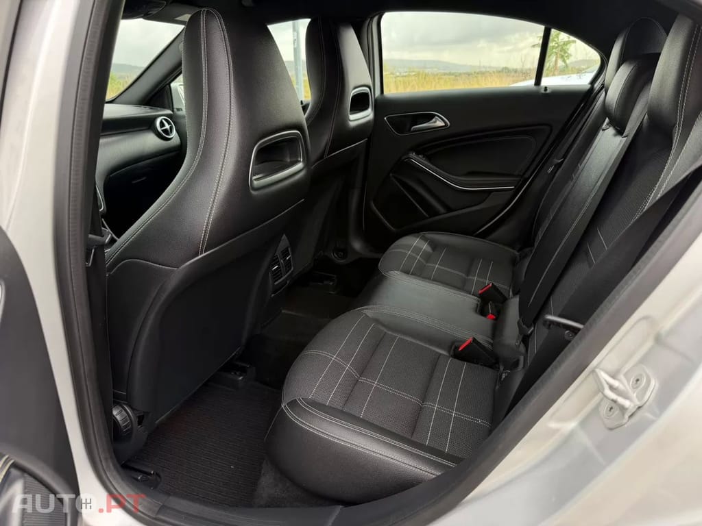 Mercedes-Benz A 180 d 7G-DCT Urban