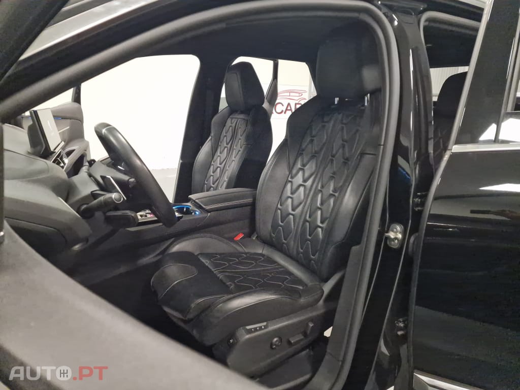 Peugeot 3008 1.6 Hybrid4 GT Line e-EAT8