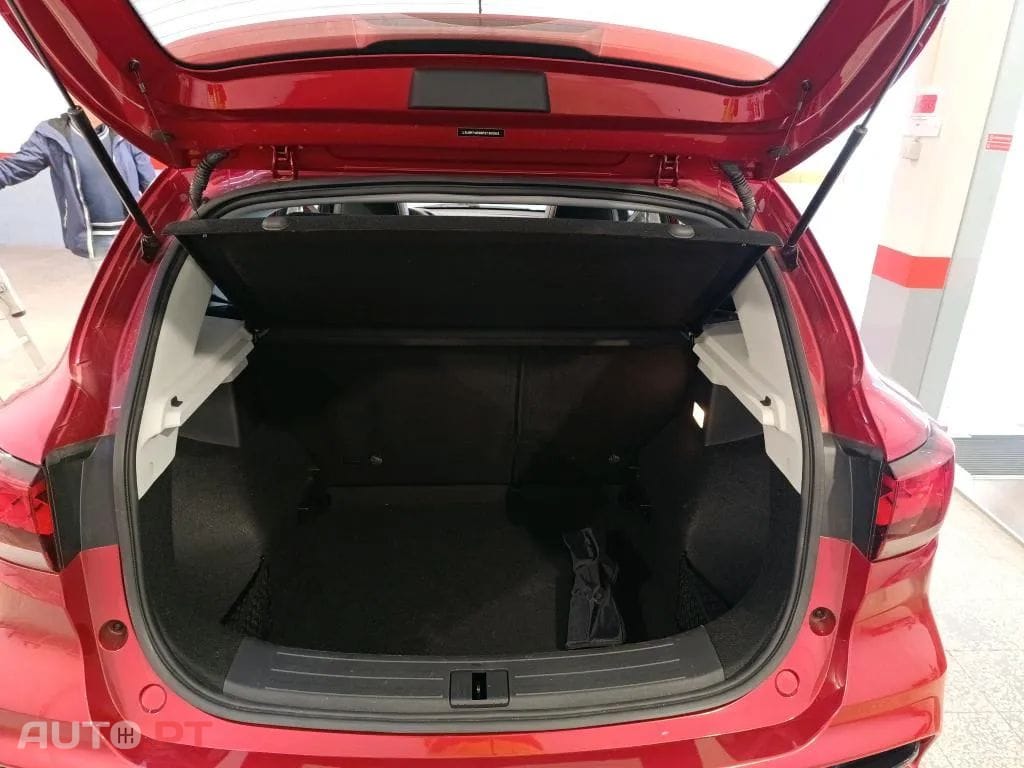 MG ZS EV 50.3 kWh Luxury