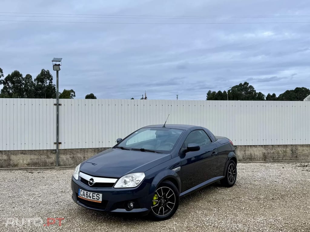 Opel Tigra TwinTop 1.4 Easytronic Edition