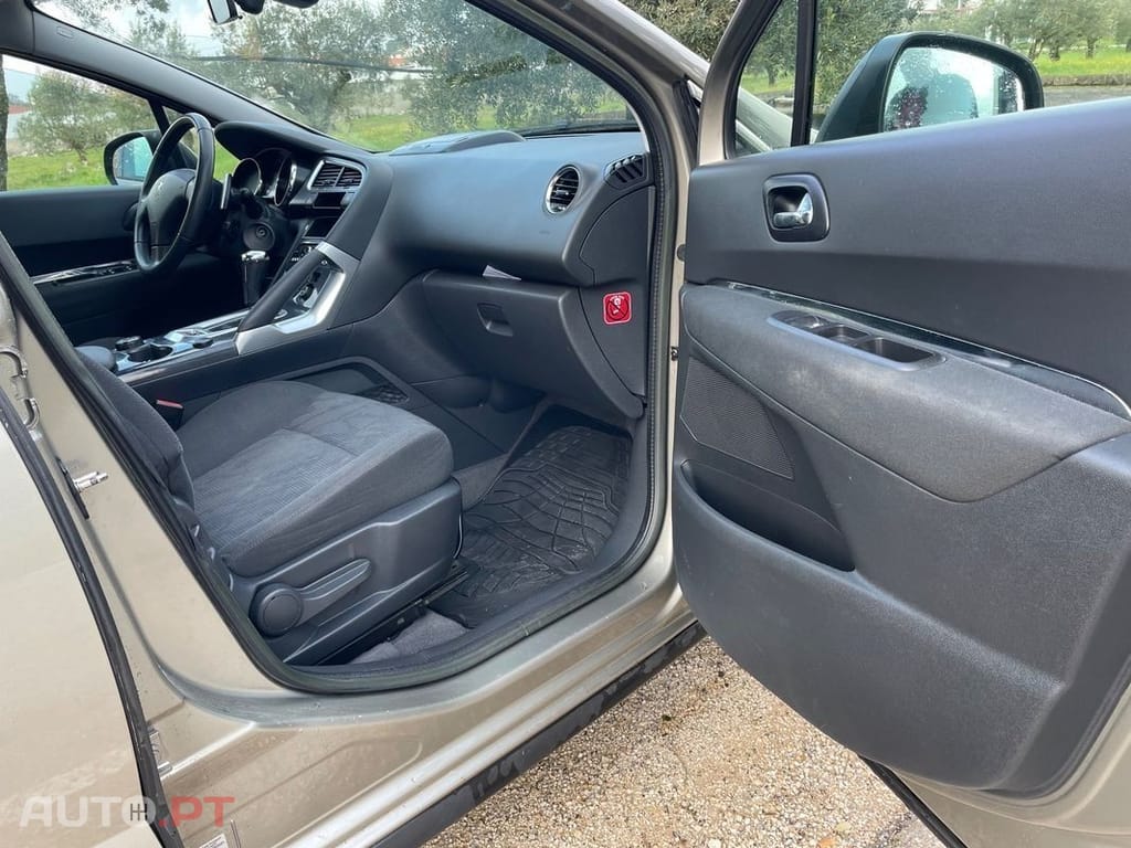 Peugeot 3008 1.6 e-HDi Style 2-Tronic