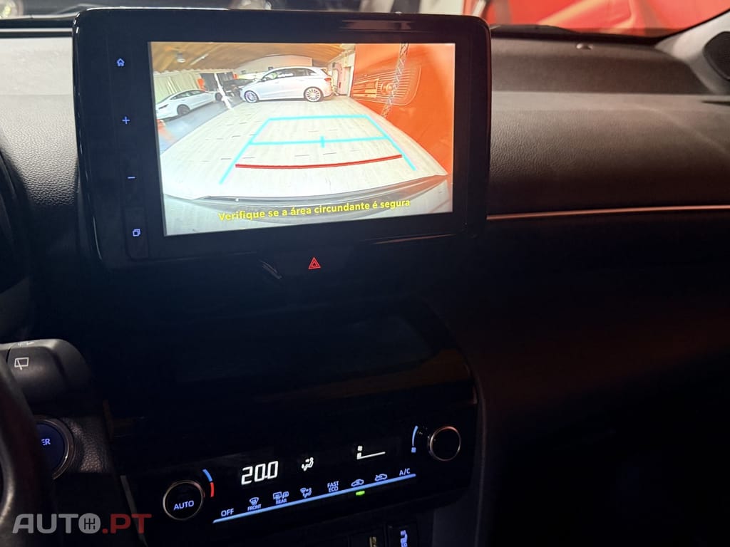 Toyota Yaris Cross 1.5 HDF Premier Edition