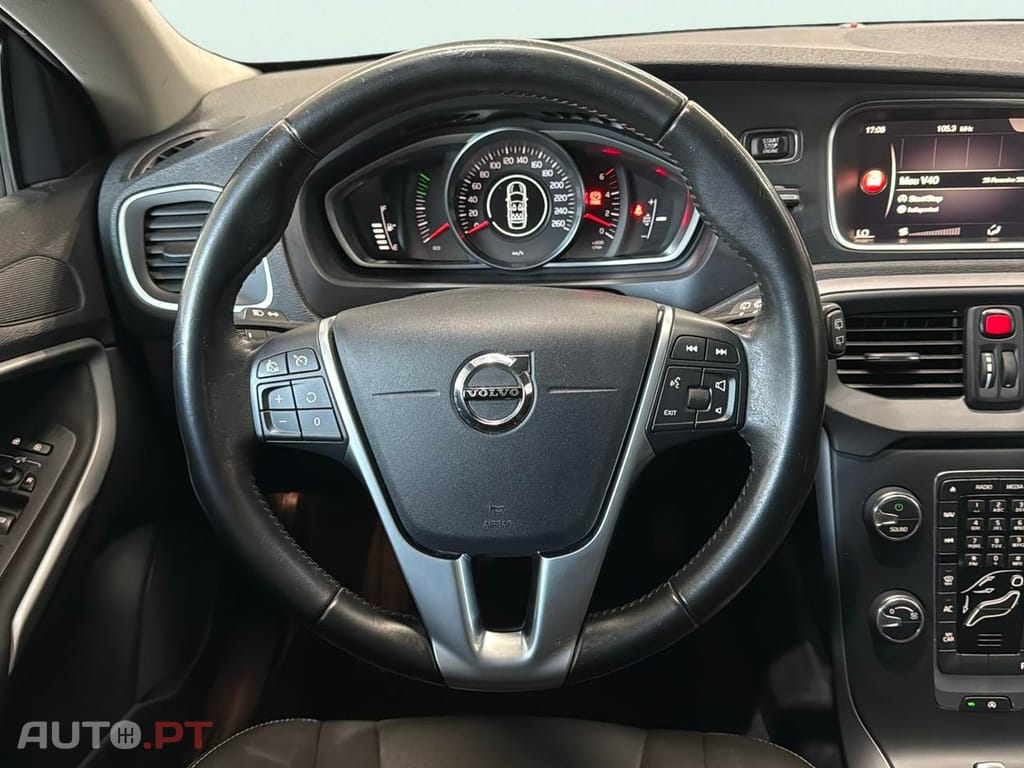 Volvo V40 2.0 D3 Momentum