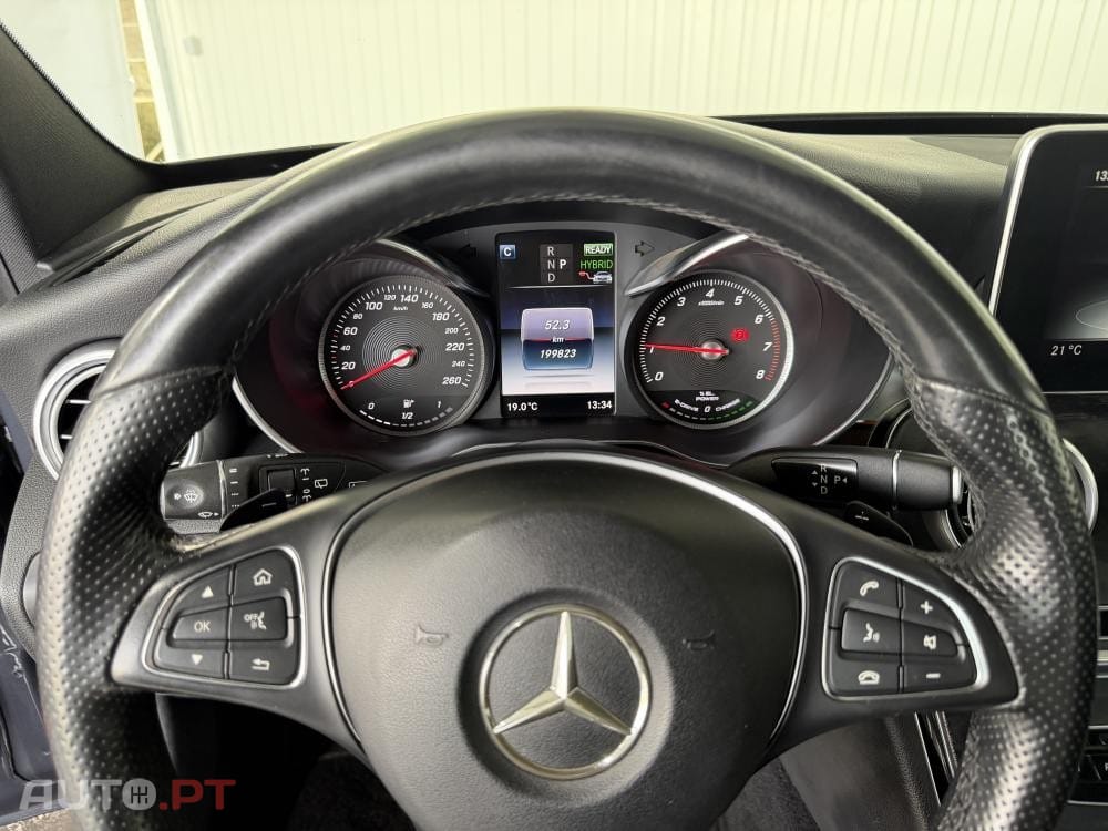 Mercedes-Benz C 350 e 7G-TRONIC AMG Line