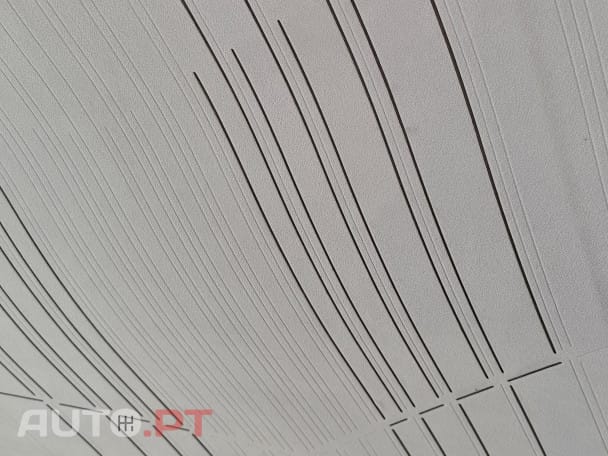 Peugeot 2008 1.2 e-THP Allure