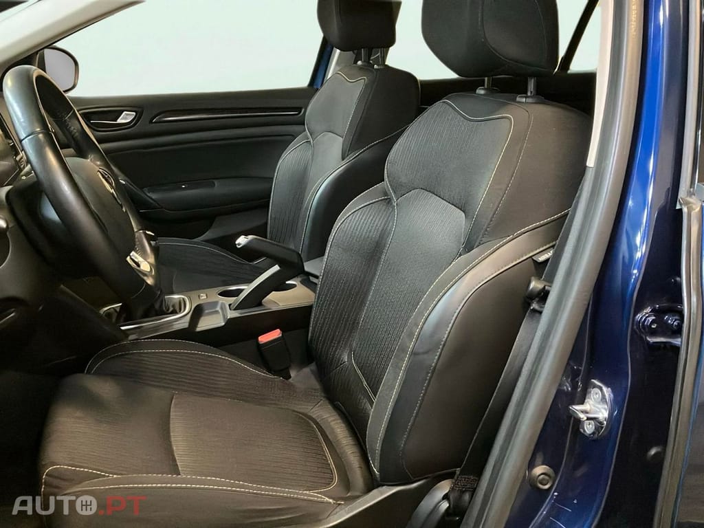 Renault Mégane Sport Tourer BLUE dCi 115 INTENS