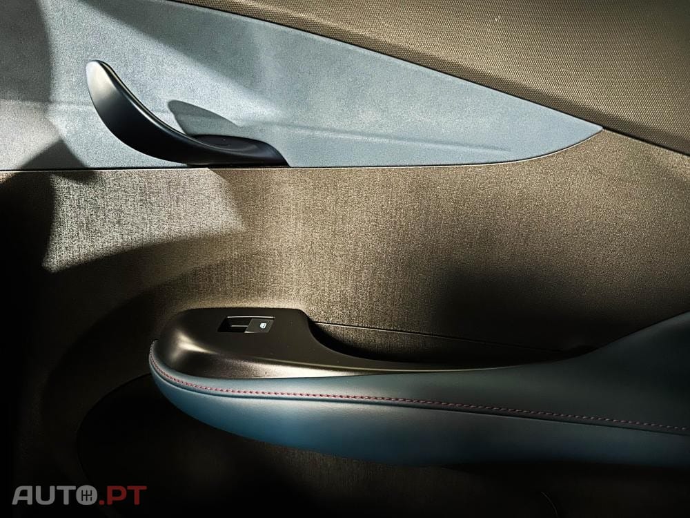 BYD Dolphin 60.4 kWh Design