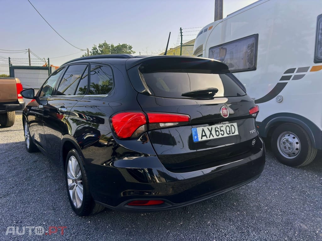Fiat Tipo 1.6 M-Jet Lounge JLL17