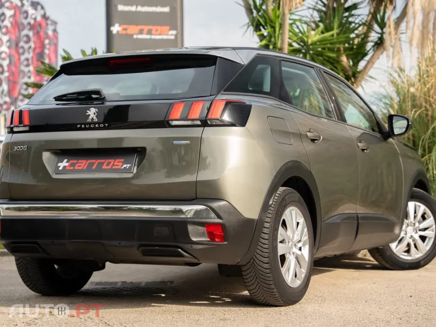 Peugeot 3008 1.2 PureTech Style
