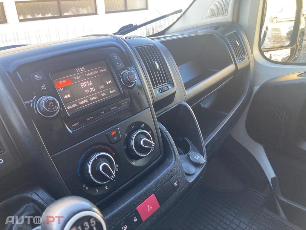 Peugeot Boxer 2.2 BLUEHDI 330 L2H1