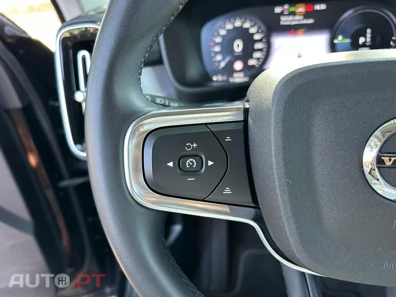 Volvo XC40 1.5 T4 PHEV Inscription Expression