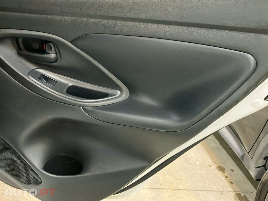 Toyota Yaris 1.5 HDF Comfort