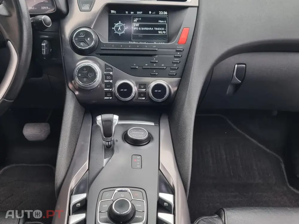 Citroen DS5 2.0 HDi Hybrid4 So Chic CMP6