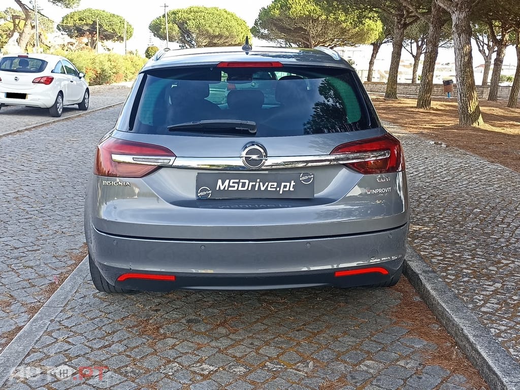 Opel Insignia 1.6 CDTi Cosmo S/S J17