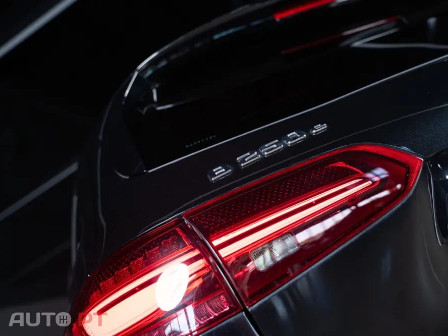 Mercedes-Benz B 250 e 8G-DCT AMG Line Advanced Plus