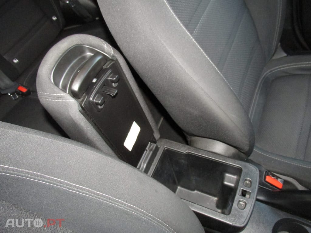 Fiat Tipo 1.3 M-Jet Lounge