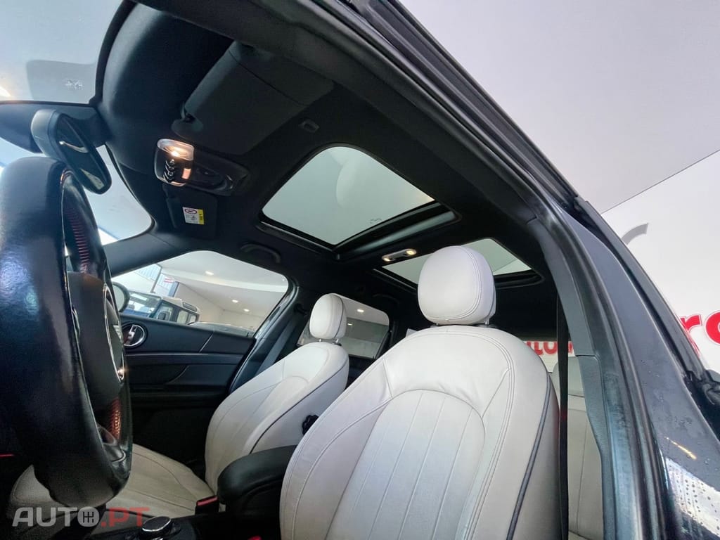 MINI Countryman Cooper SE ALL4 Auto