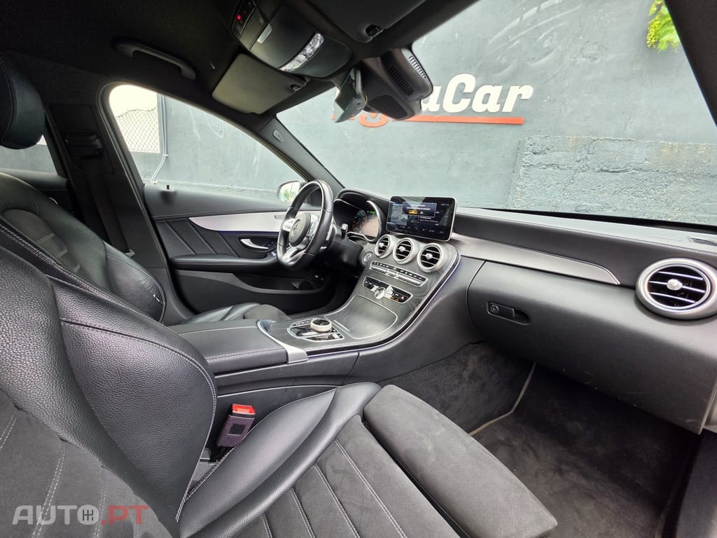 Mercedes-Benz C 300 e 9G-TRONIC AMG Line Advanced