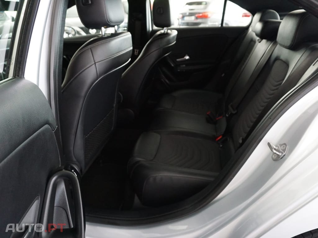 Mercedes-Benz A 180 d 7G-DCT Progressive
