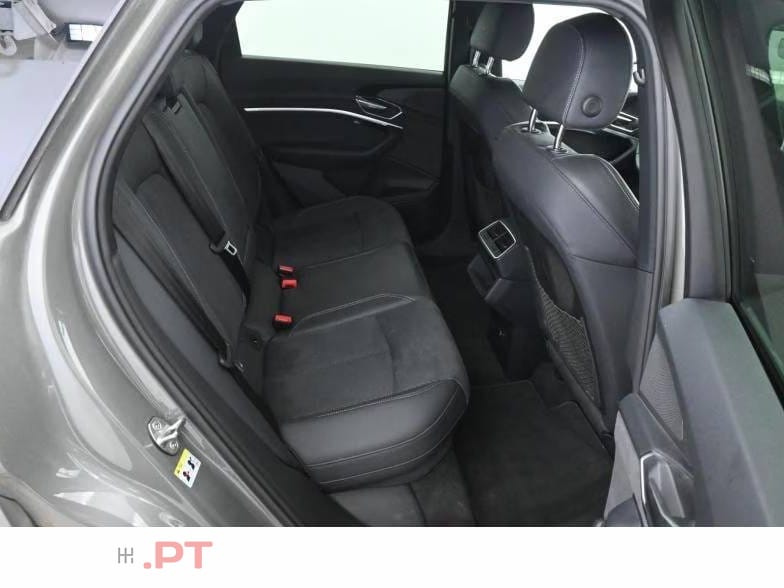 Audi Q8 E-Tron 50 quattro S line