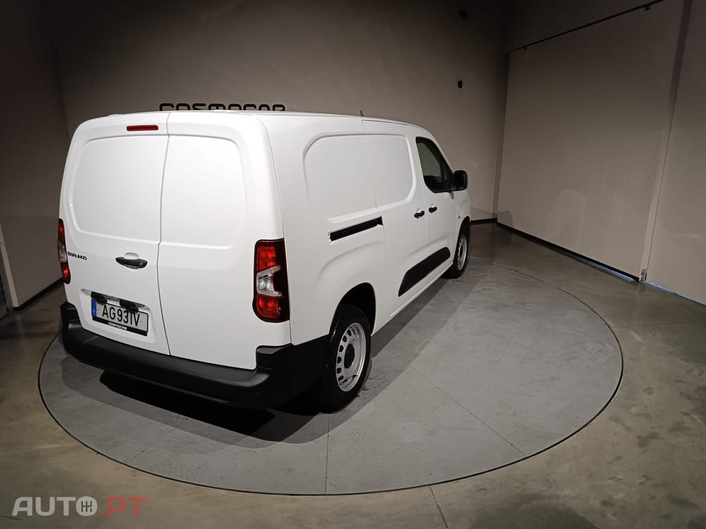 Citroen Berlingo 1.5 BlueHDI XL Longa (3 LUG)