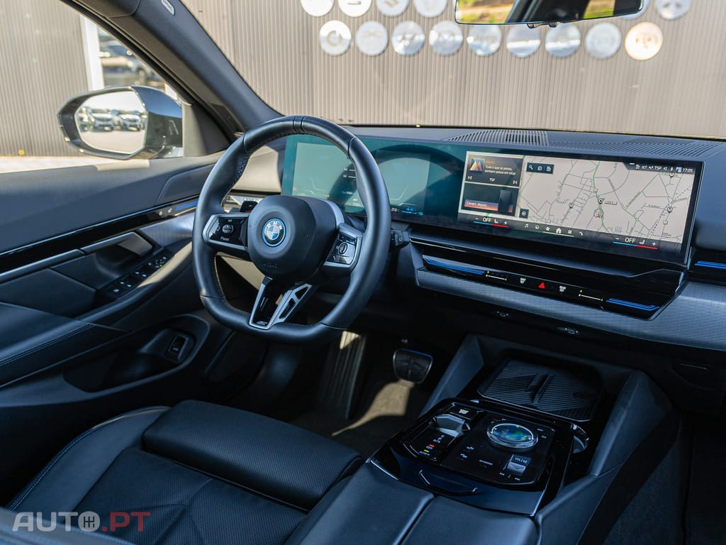 BMW 530 e Pack Desportivo M