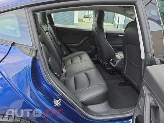 Tesla Model 3 Standard Range Plus RWD