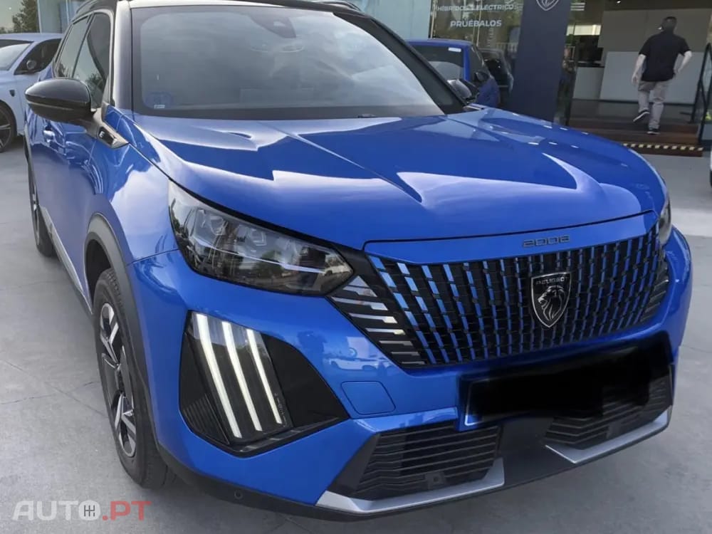 Peugeot E-2008 50 kWh GT