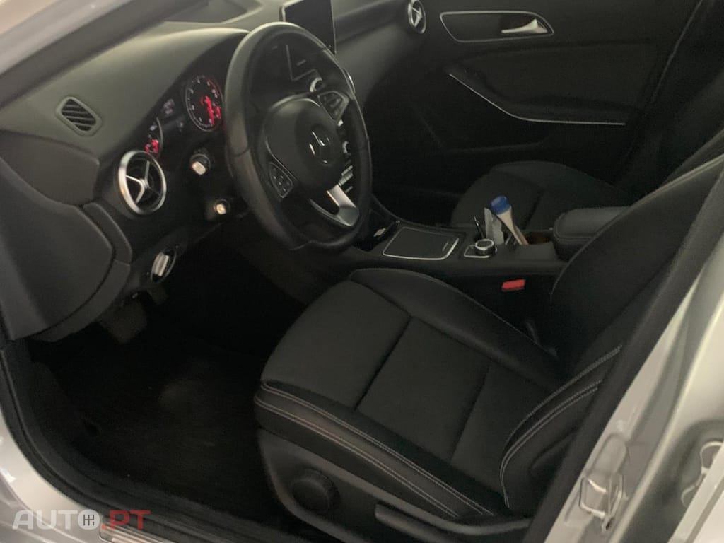 Mercedes-Benz A 160 LIMOUSINE