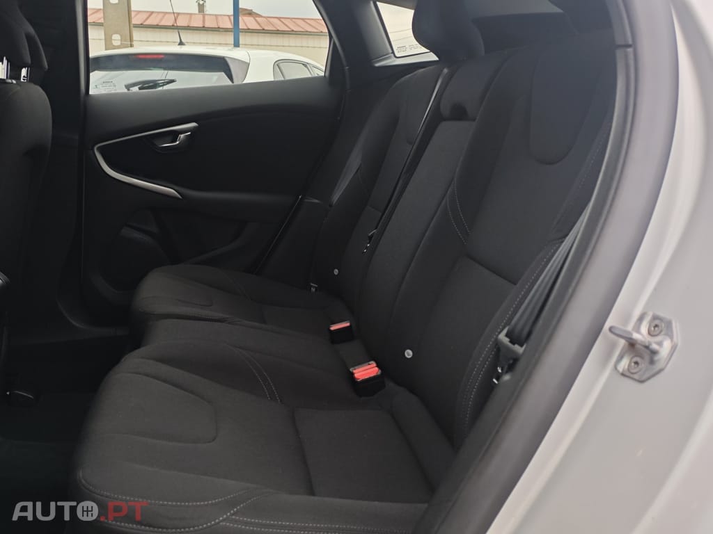 Volvo V40 1.6 D2 Kinetic