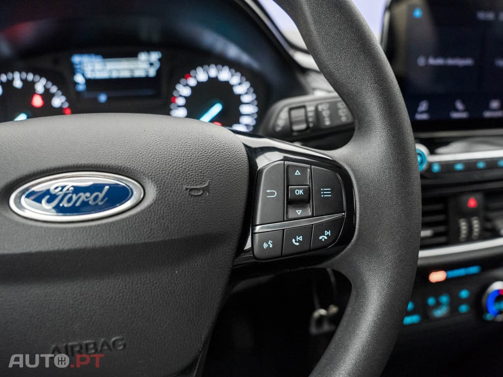 Ford Fiesta 1.0 EcoBoost MHEV Connected