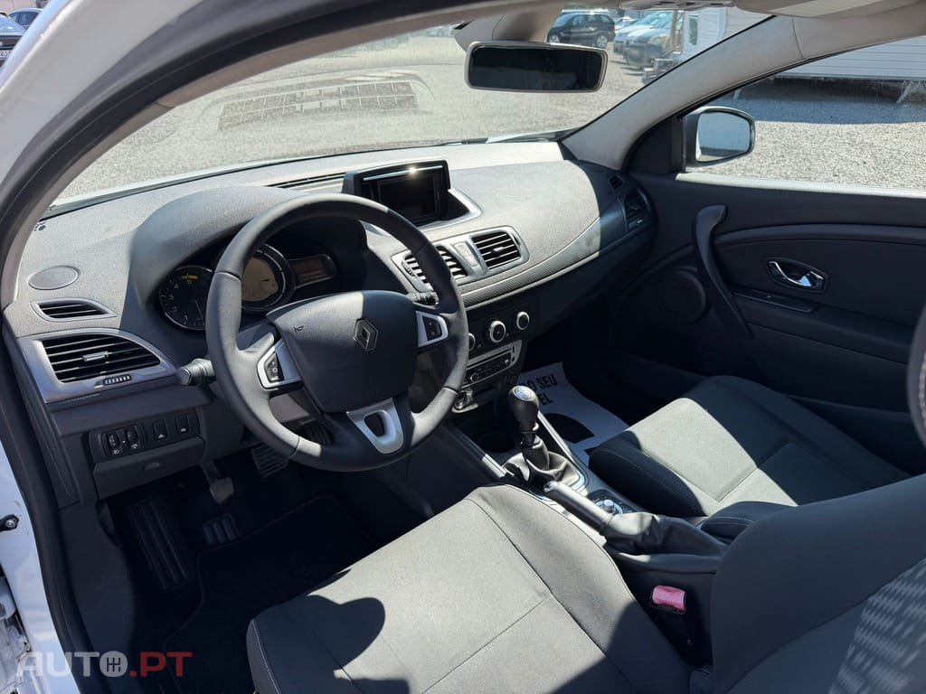 Renault Mégane Coupe 1.5 dCi Dynamique CO2 Champion