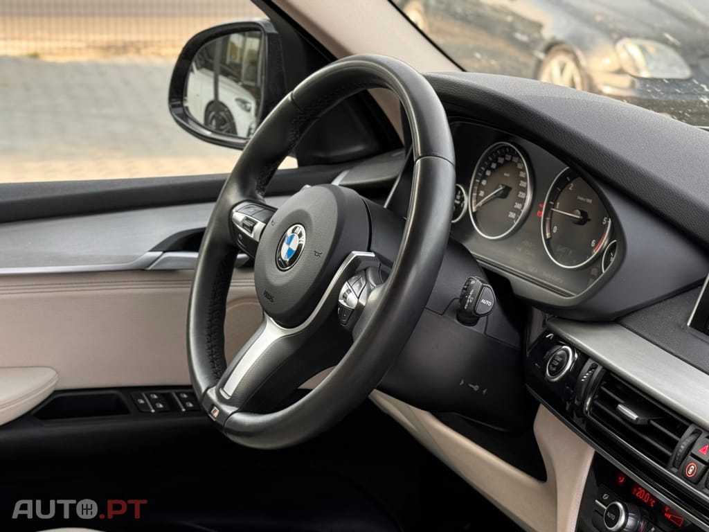 BMW X5 25 d sDrive Comfort 7L