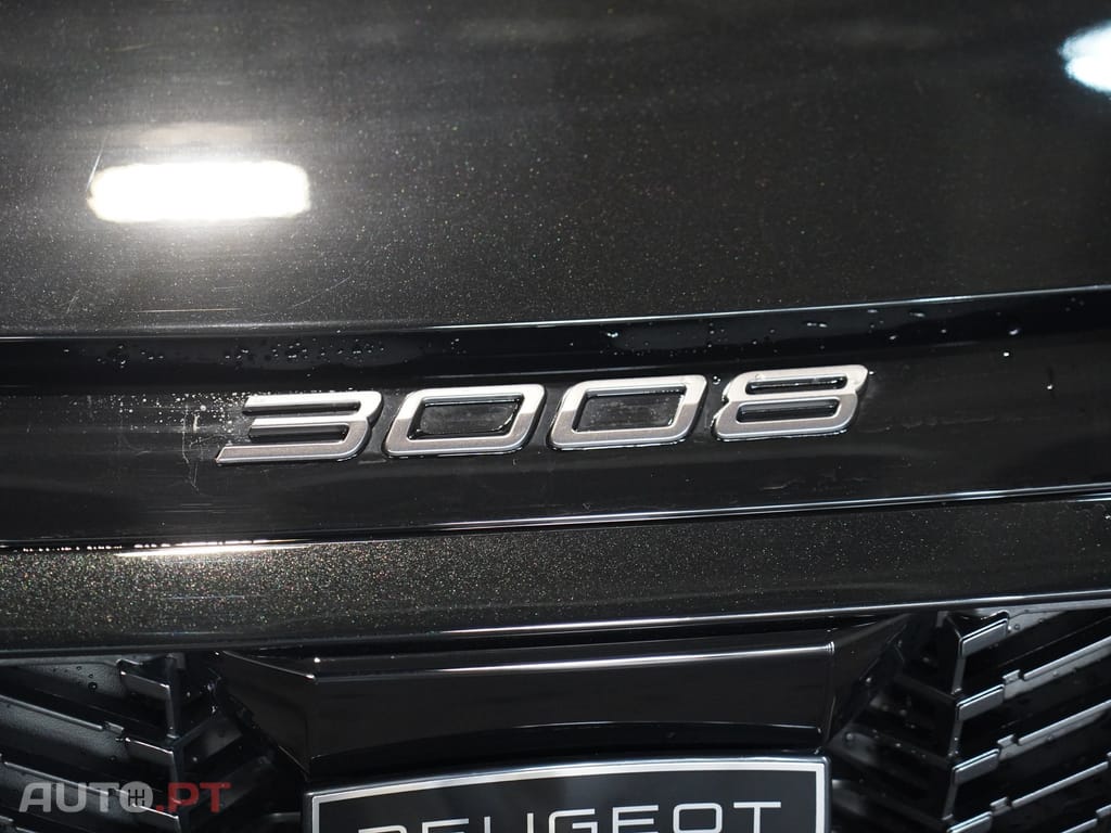 Peugeot 3008 1.2 Hybrid Allure e-DCS6
