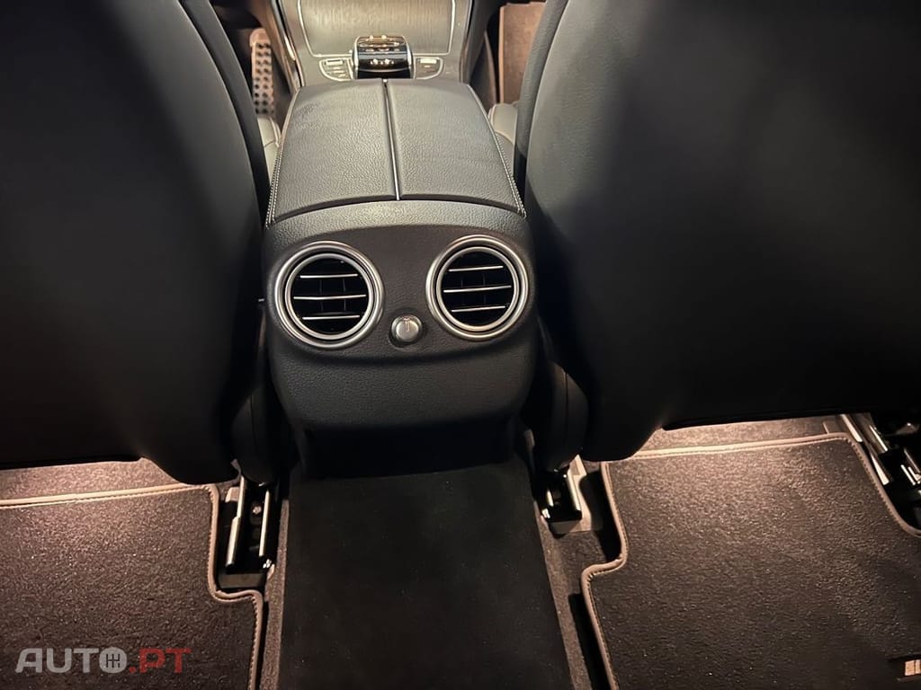 Mercedes-Benz C 300 de AMG Line