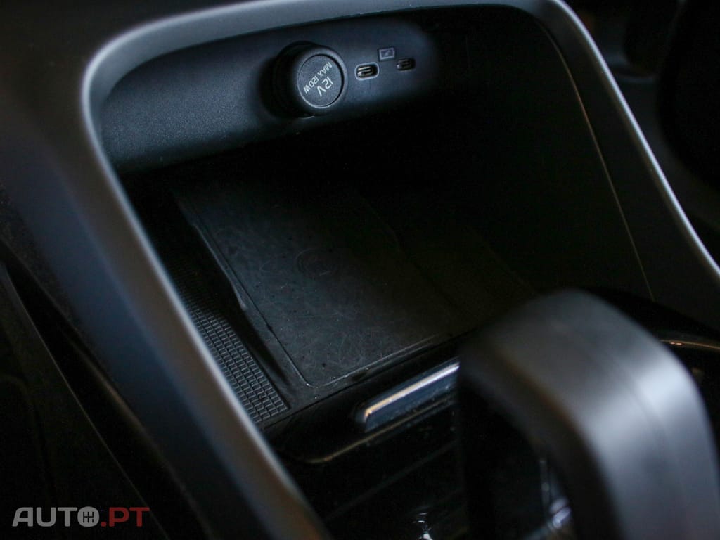 Volvo XC40 Recharge Core