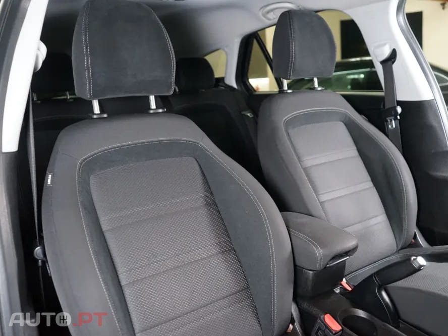 Fiat Tipo 1.3 M-Jet Lounge