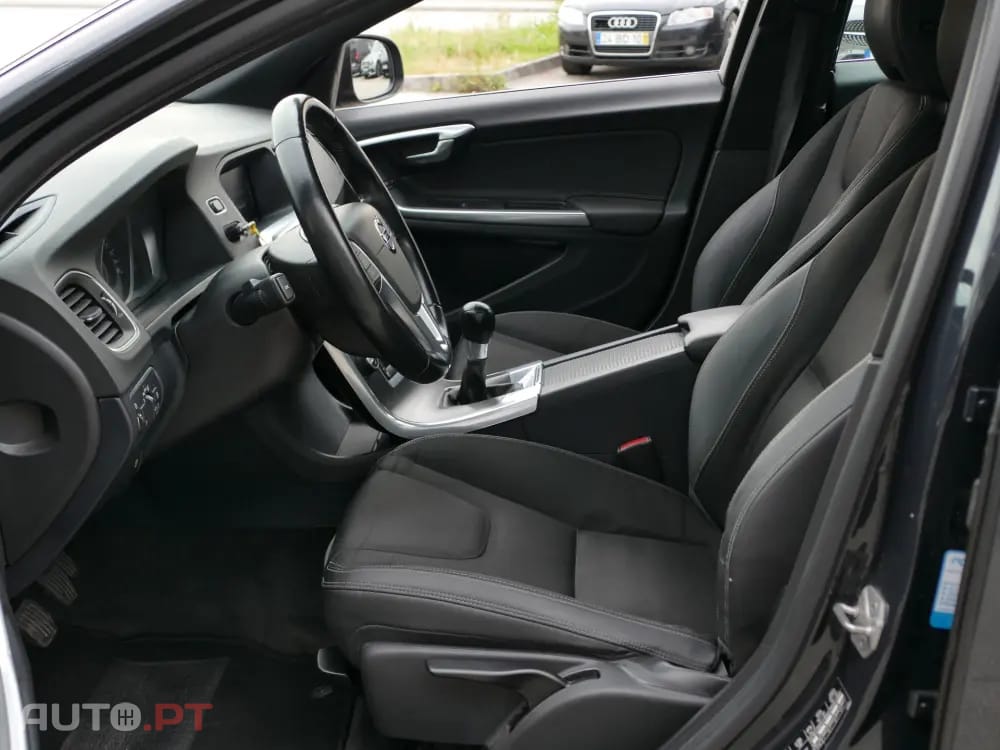 Volvo V60 D3