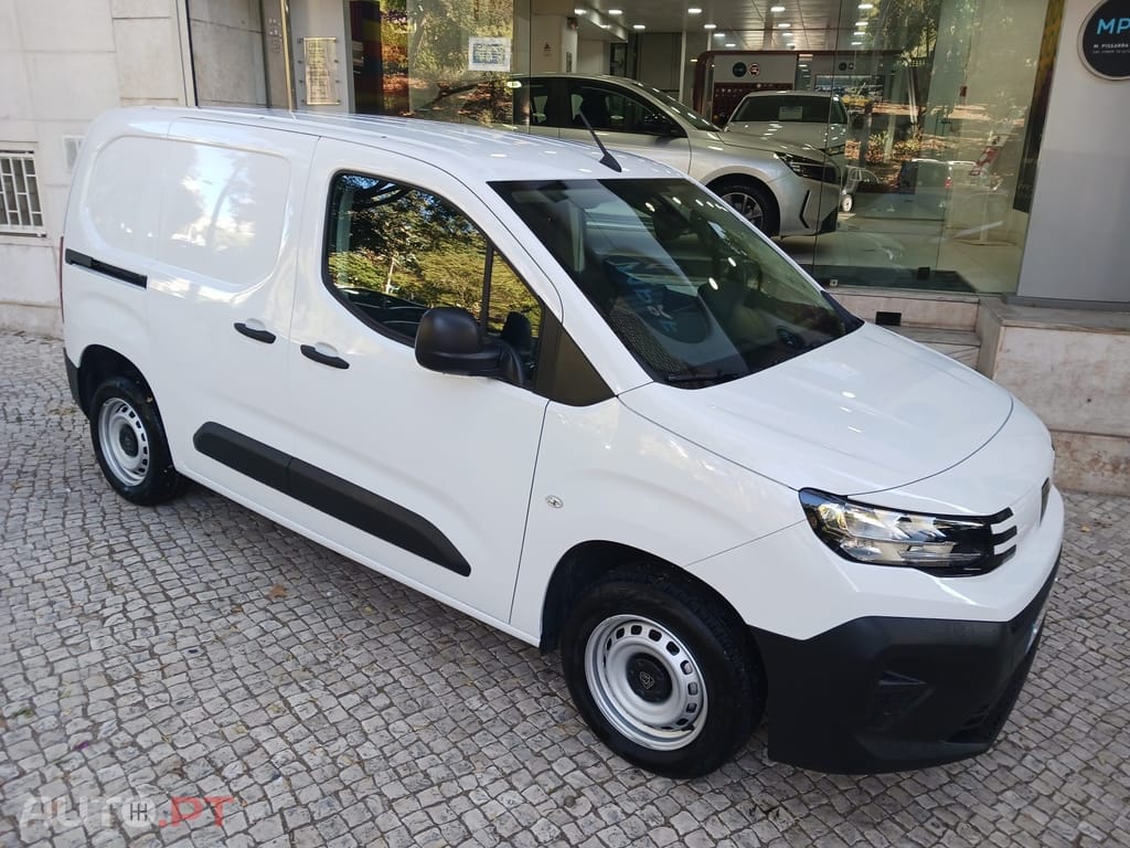 Peugeot Partner 1.5 BlueHDi Pro Standard Plus