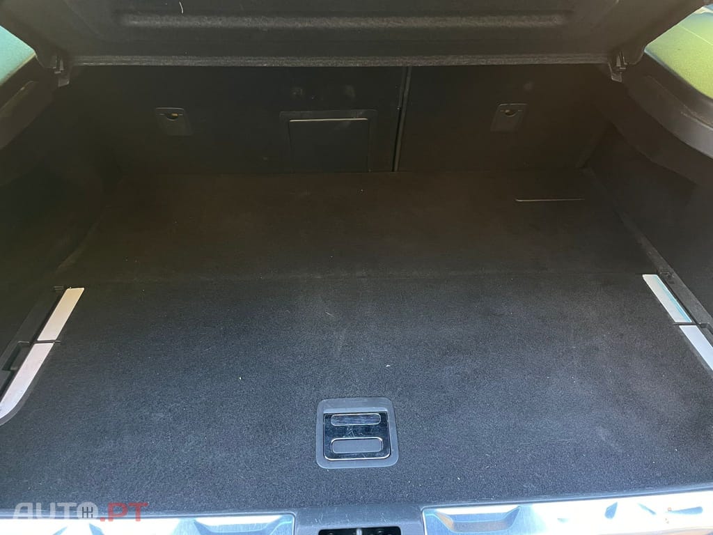 Citroen DS5 2.0 HDi Hybrid4 Business Class