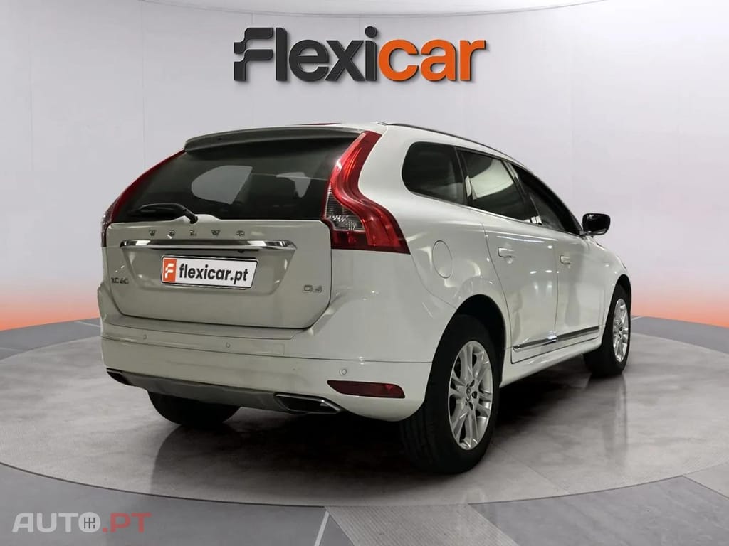 Volvo XC60 2.0 D4 Momentum Plus Geartronic