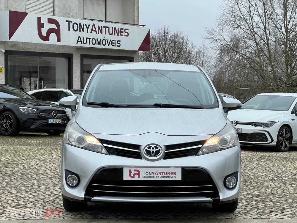 Toyota Verso 2.0 D-4D Comfort