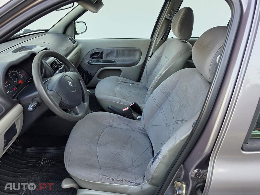 Renault Clio 1.2 16V Expression