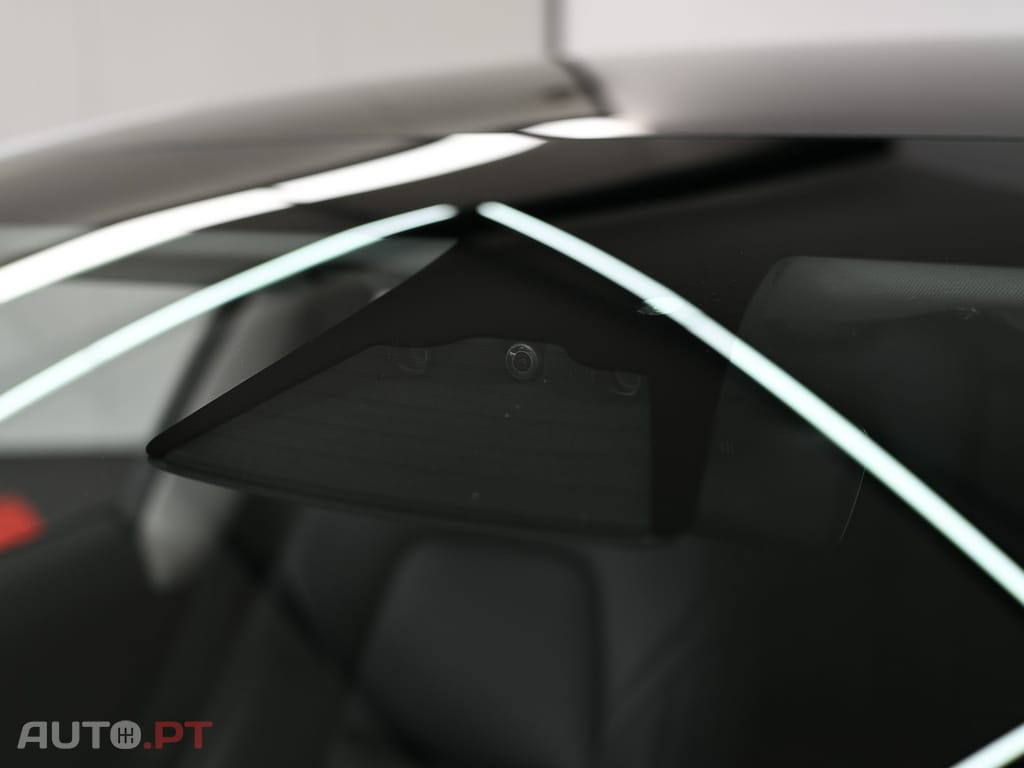 Tesla Model 3 Long Range Tração Integral Premium