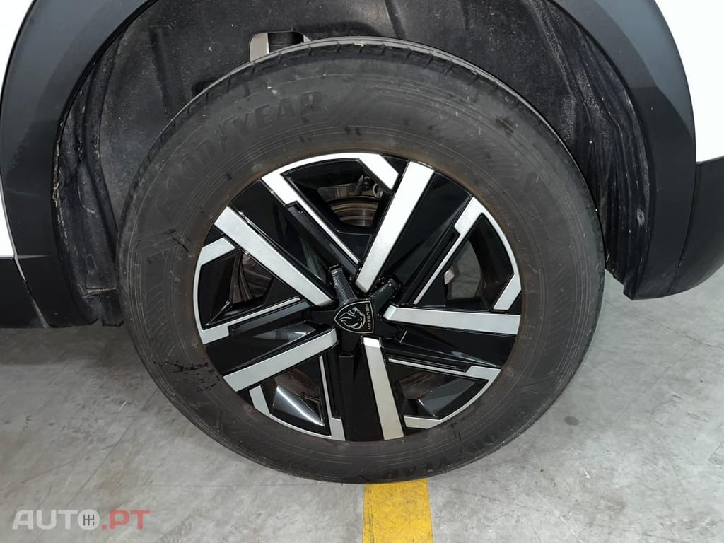 Peugeot 2008 1.2 PureTech Active