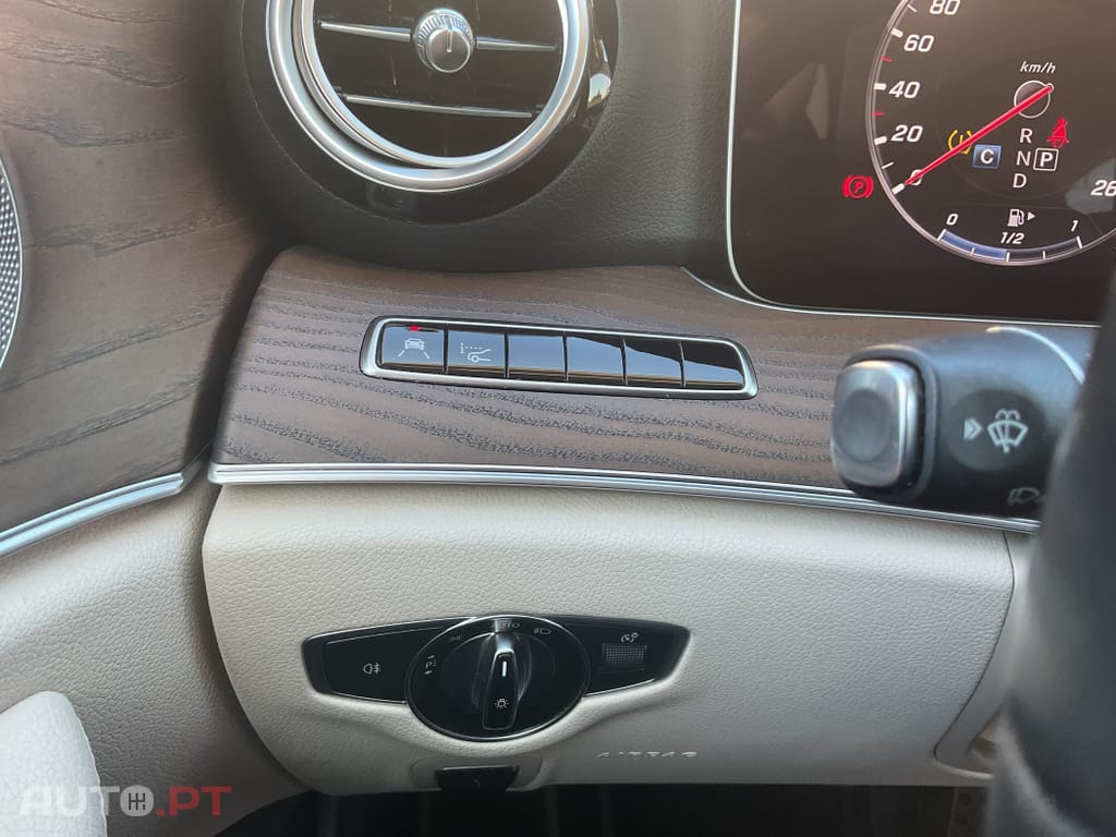 Mercedes-Benz E 300 de Avantgarde