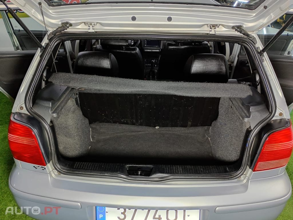 Volkswagen Polo 1.4 TDi Confortline ABS